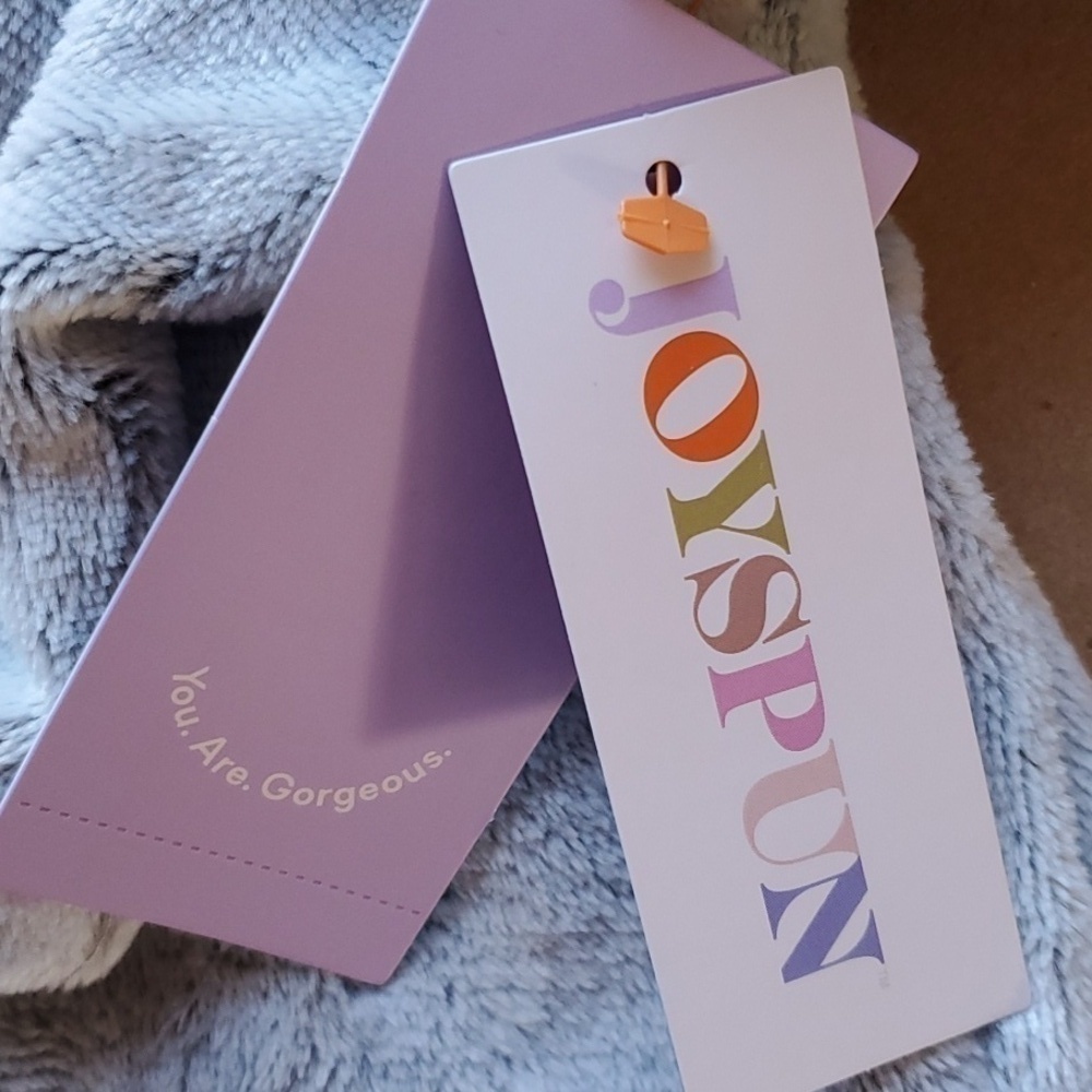 Joyspun NWT gray crop hoodie with Penguin size 0-2 XS - Picture 5 of 11
